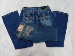 CR9770 Vintage Miss Me Flare & Straight Jeans