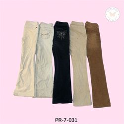 Soft Corduroy Trousers – Timeless Everyday Style (..