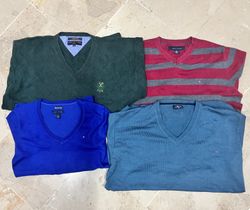 Tommy V-Neck Sweaters