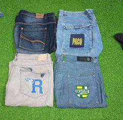 ROCAWEAR AND OTHER MIX BRANDS SHORTS (D 183)