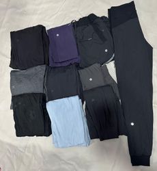 Lululemon jogging trousers