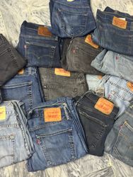 Levis jeans