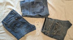 Beautiful mini denim shorts/ Skirts 😍 N1
