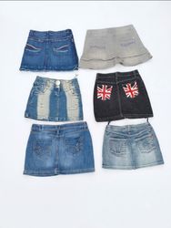 Trashy Y2K / 2000s Aesthetic Skirt Bundle
(VM-83)