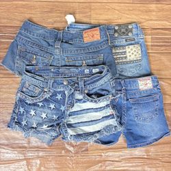 Miss me true religion shorts (fnc 416)