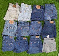 LEVI’S  MINI SKIRTS (Z 005)