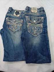 CR10186 Vintage Rock Revival Men’s Jeans