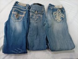 CR10218 Vintage Miss Me and Rock Revival Flare & S..