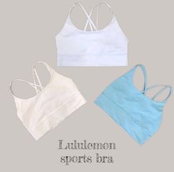 Lululemon sports bra