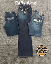 Y2K Flared Jeans - (21/08)