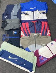 Vintage Mix brand windbreaker