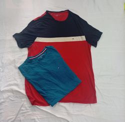 CR12708 Vintage Tommy Hilfiger T-Shirts