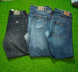 ARMANI JEANS (A 206)