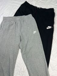 Nike jogging pants