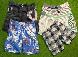 6877 - Surfing Shorts