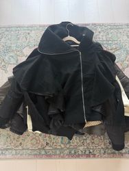 Women’s vintage zip up bomber jackets