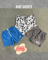 Nike Shorts - (04/04)
