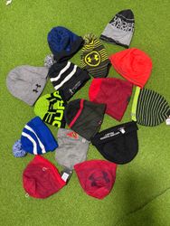 Yv1549 Under Armour Beanies 16P