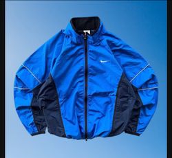 Mix branded windbreaker