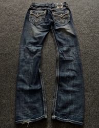 Y2K Jean mit weitem Bein und Bootcut-Jeans