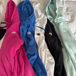 Special Nike Hoodies