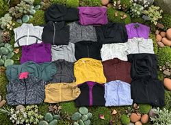 Lululemon jacket   Grade A