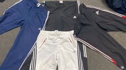 Adidas Trackpants AT001