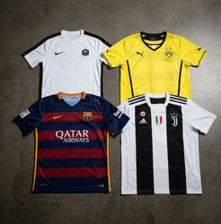 Premium Fußballtrikot