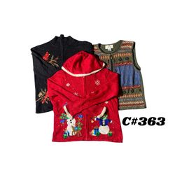 Vintage Christmas & Cottagecore Sweater Bundle | 1..