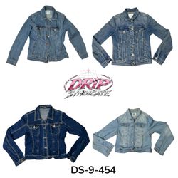 Vintage Denim Jacket — Rugged Style With Modern Ed..