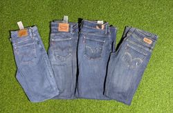 LEVI’S JEANS (B 45)