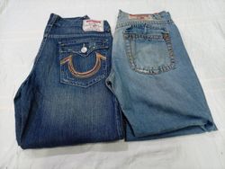 CR10442 Vintage True Religion Men’s Jeans