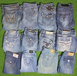 MISS ME , ROCK REVIVAL , TRUE RELIGION  JEANS (M 0..