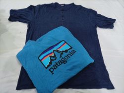 CR11045 Vintage Patagonia T-Shirts