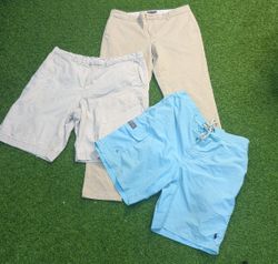 7565 - Ralph Lauren, Tommy Hilfiger Cotton Shorts ..