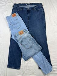 Levis jeans
