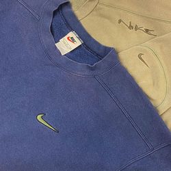Nike authentic sweatshirt