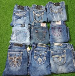 MISS ME , ROCK REVIVAL , TRUE RELIGION JEANS (M 02..