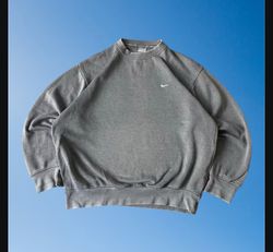 Nike sweatshirt