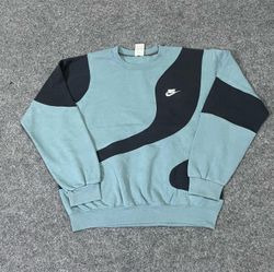 Upcycle Nike Sweatshirt