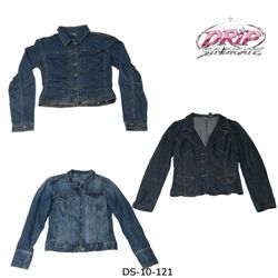 Vintage Y2K Denim Jacket With Streetwear Energy (D..