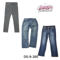 Énergie Denim Classique Pour Un Style de Rue Quoti..