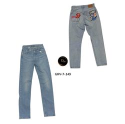 Woemen’s Levi’s Premium Denim Jeans – Iconic Y2K V..