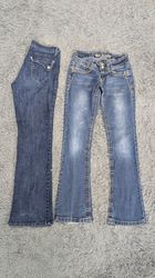 ***Y2K Flare Jeans – Unique Embroidered 2000s Styl..