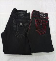 CR10462 Vintage True Religion Men’s Jeans