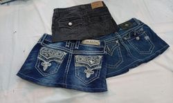 CR12096 UPCYCLED MIX BRANDED KIDS’ MINI DENIM SKIR..