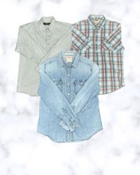 Levi’s Button Up Shirts (ZKI-224)