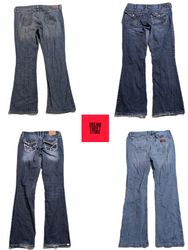JEANS ISPIRATI AL DESIGN Y2K