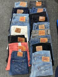 Levi's 501 Straight Leg Jeans