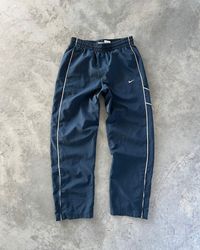 Mélangez des joggings authentiques de marque